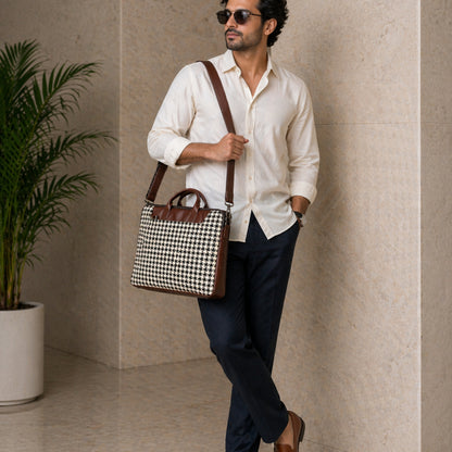 Premium Customized Designer Laptop Messenger Bag for Corporate & Executive Use